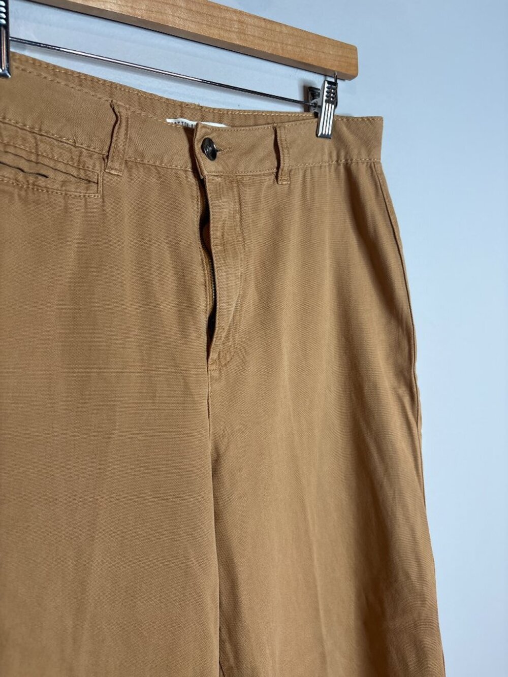 Cotton On tan chino cropped pants - Picture 2 of 5